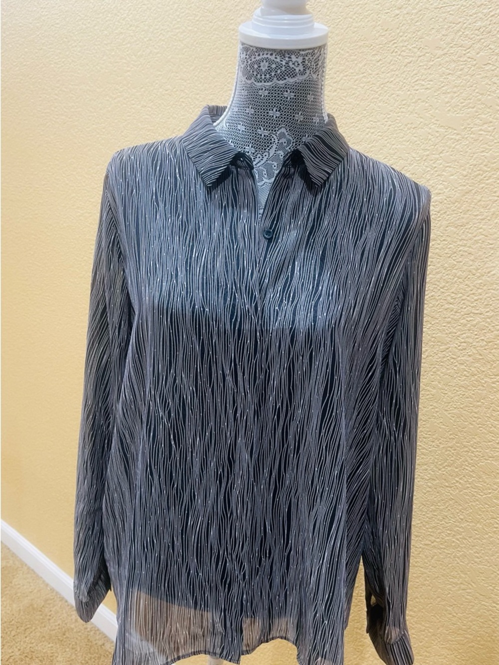 Forever 21 Black & Beige Striped Woven Shirt